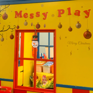 ch1sq 310 Messy Play