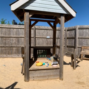 Rushden lakes sand outdoor